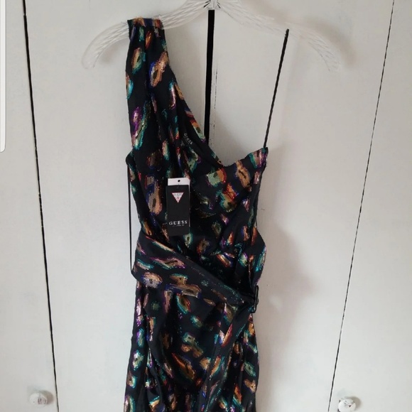 Guess dress - Picture 1 of 4